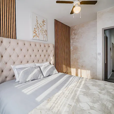 Apartamento Two Bedroom Jose With Private Parking